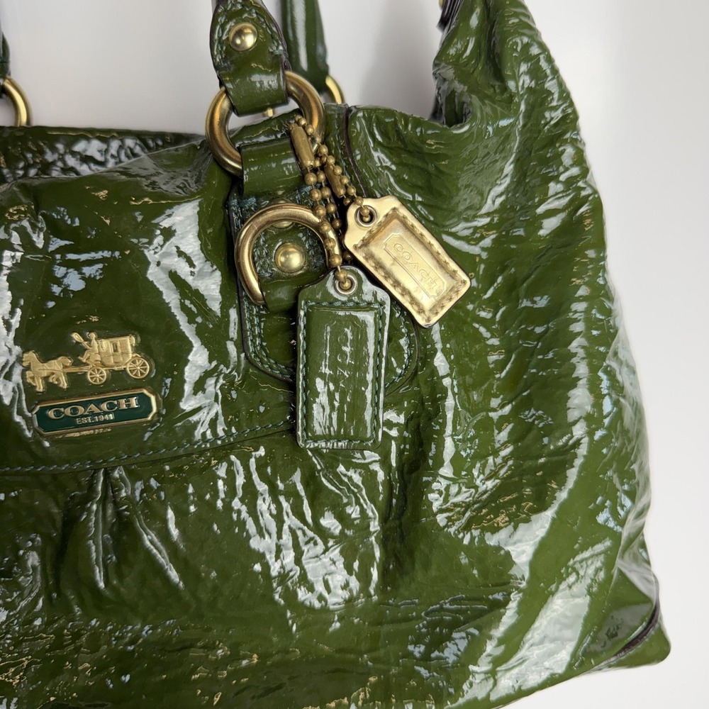 Coach Satchel Bag Womens Medium Green Patent Leather Chain Strap Gold Hardware - Picture 3 of 11